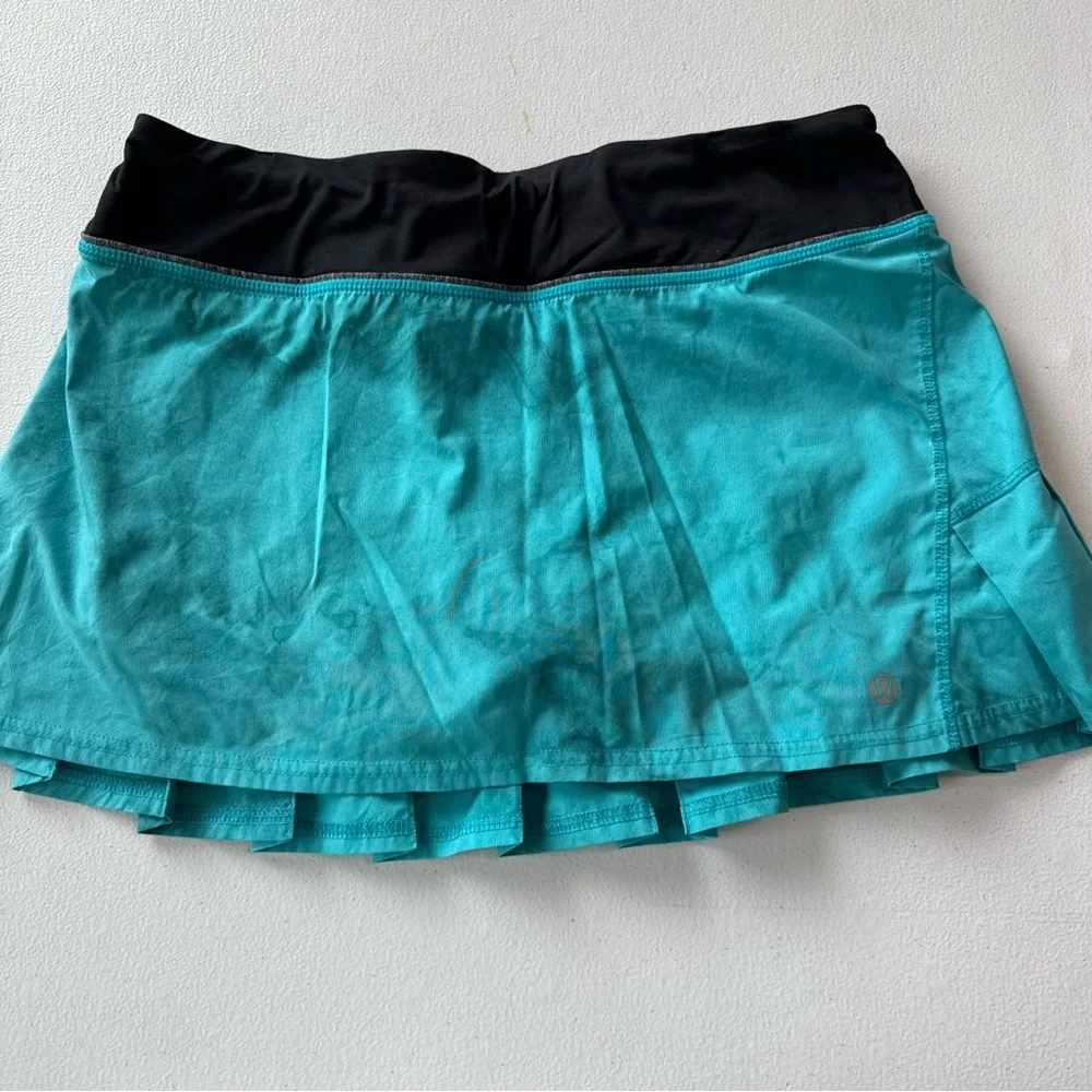 Lululemon Skirt Size 6 - Picture 1 of 7